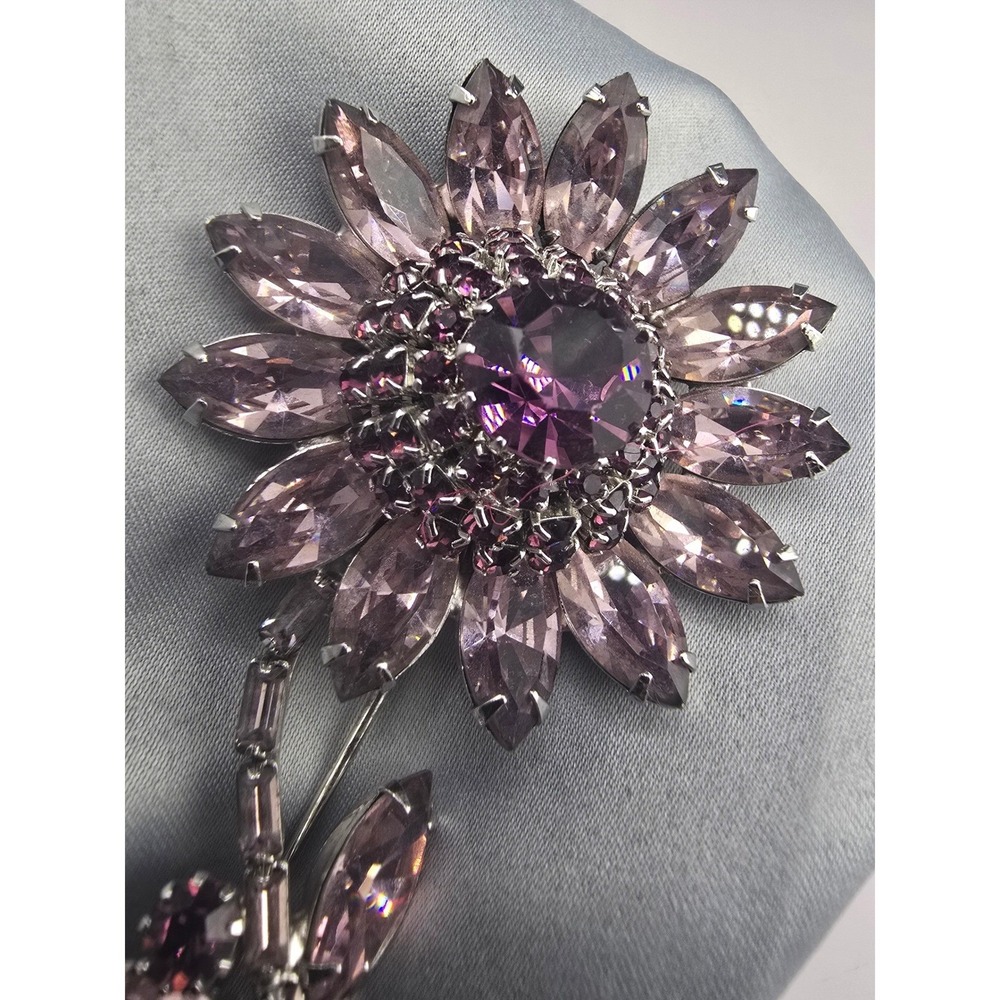 Vintage Estate Flower Brooch Purple Rhinestone Silver Tone Floral Pin 3.5in
